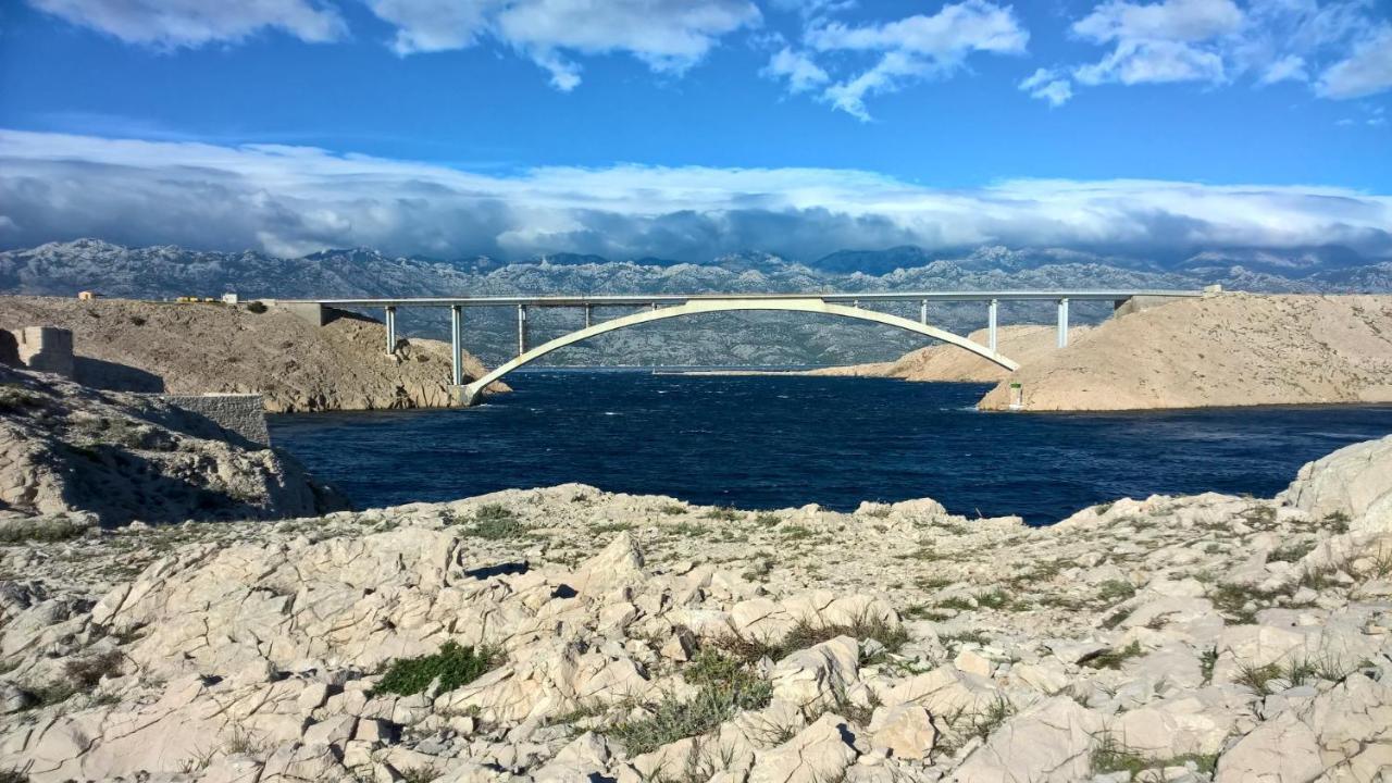 Haus Toni Lägenhet Ražanac Exteriör bild
