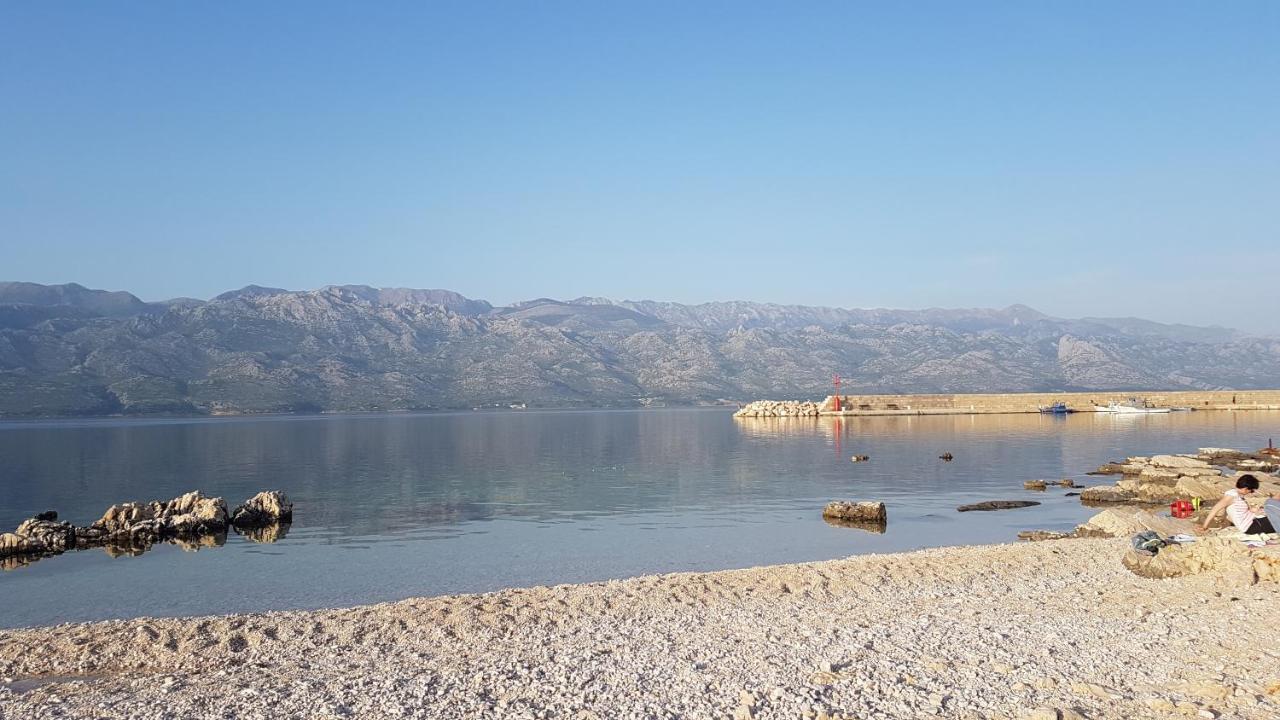 Haus Toni Lägenhet Ražanac Exteriör bild
